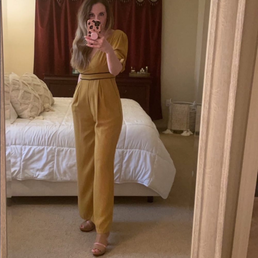 New Mustard Short sleeve Jumpsuit Pants Business - Picture 4 of 4